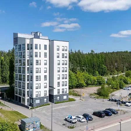 Floor 1br With Balcony & Air Con Next To Railway Station * Lahti